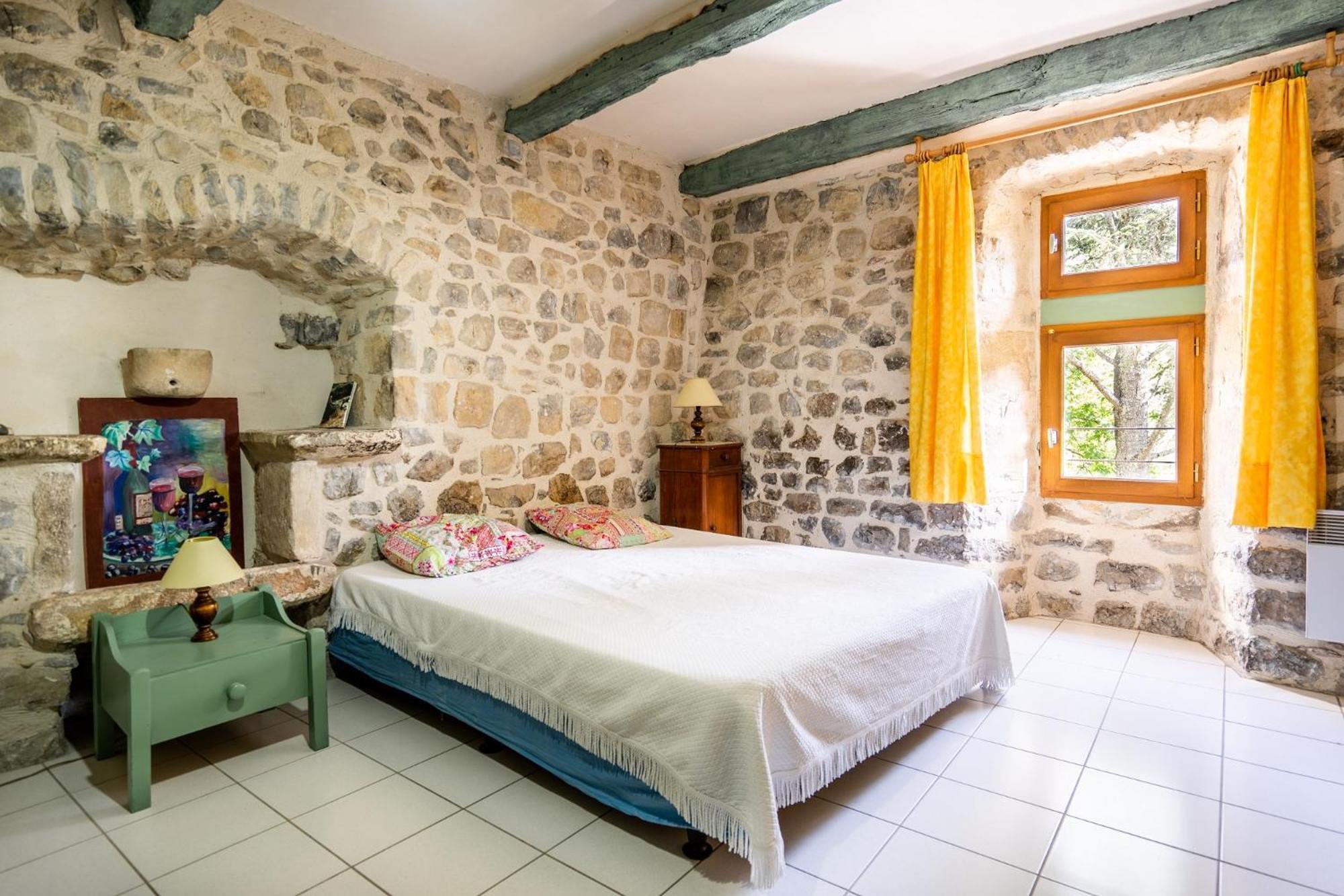 Gîtes du Domaine de Serre Long Saint-Maurice-dʼIbie Extérieur photo