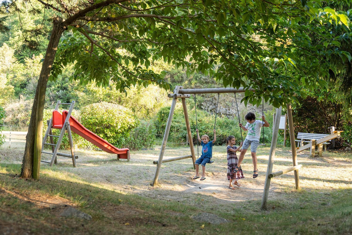 Gîtes du Domaine de Serre Long Saint-Maurice-dʼIbie Extérieur photo