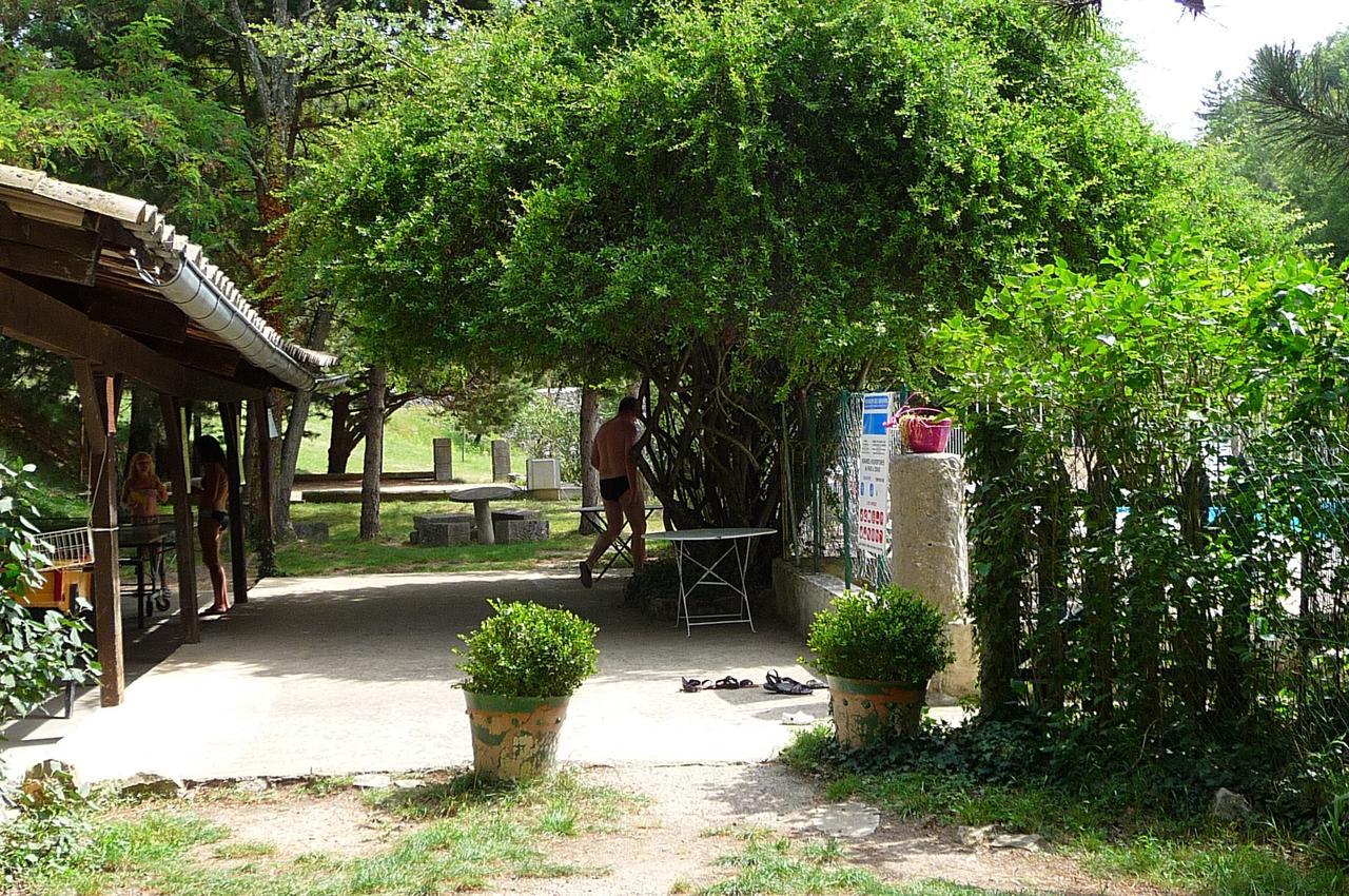 Gîtes du Domaine de Serre Long Saint-Maurice-dʼIbie Extérieur photo